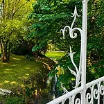 Le Clos De Mutigny Hotel