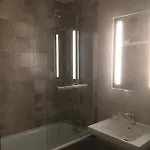 Le Clos De Mutigny Hotel