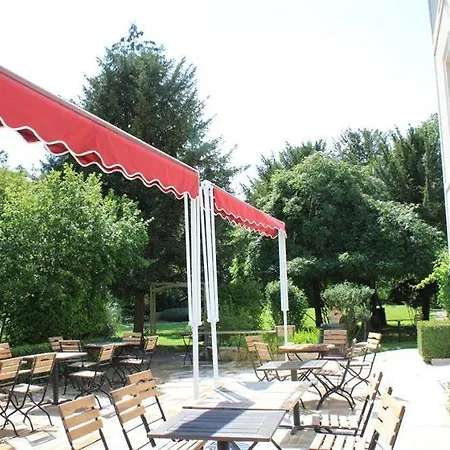 Hotel Le Clos De Mutigny 3*