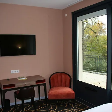 Le Clos De Mutigny Hotel