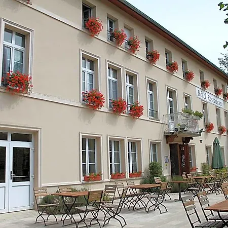 Le Clos De Mutigny Hotel