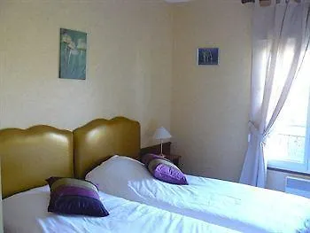 Отель Le Clos De Mutigny