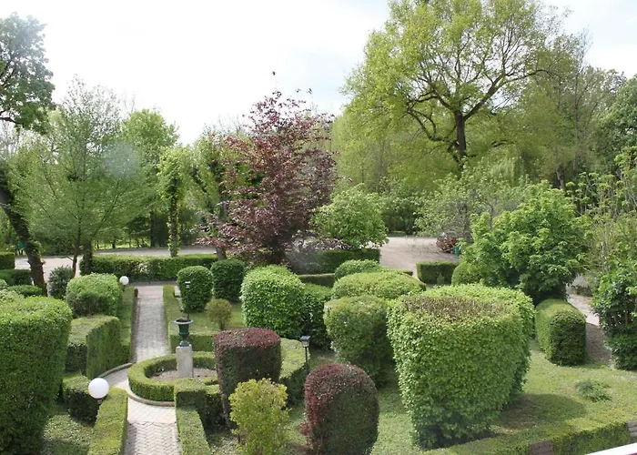 Otel Le Clos De Mutigny